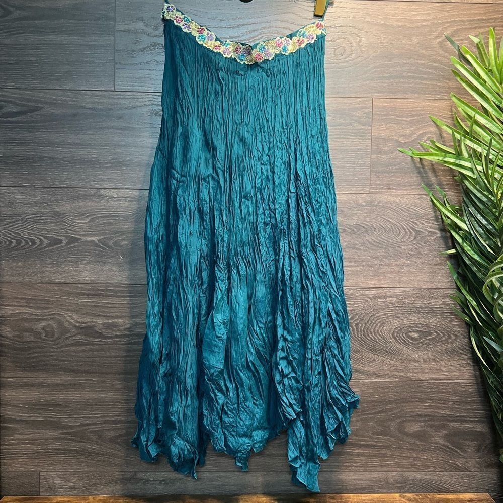 Chaudry KC Bohemian Maxi Skirt with Embellished Waist in Teal, Size Medium. NWT!
